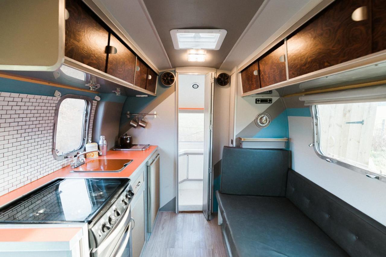 Silver Airstream Glamping & Rental Чічестер Екстер'єр фото