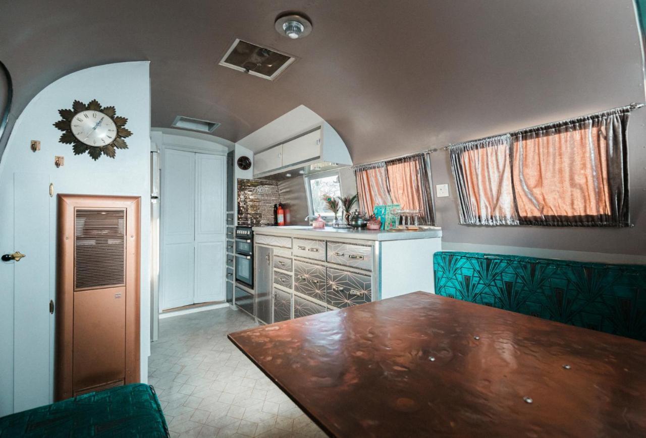 Silver Airstream Glamping & Rental Чічестер Екстер'єр фото