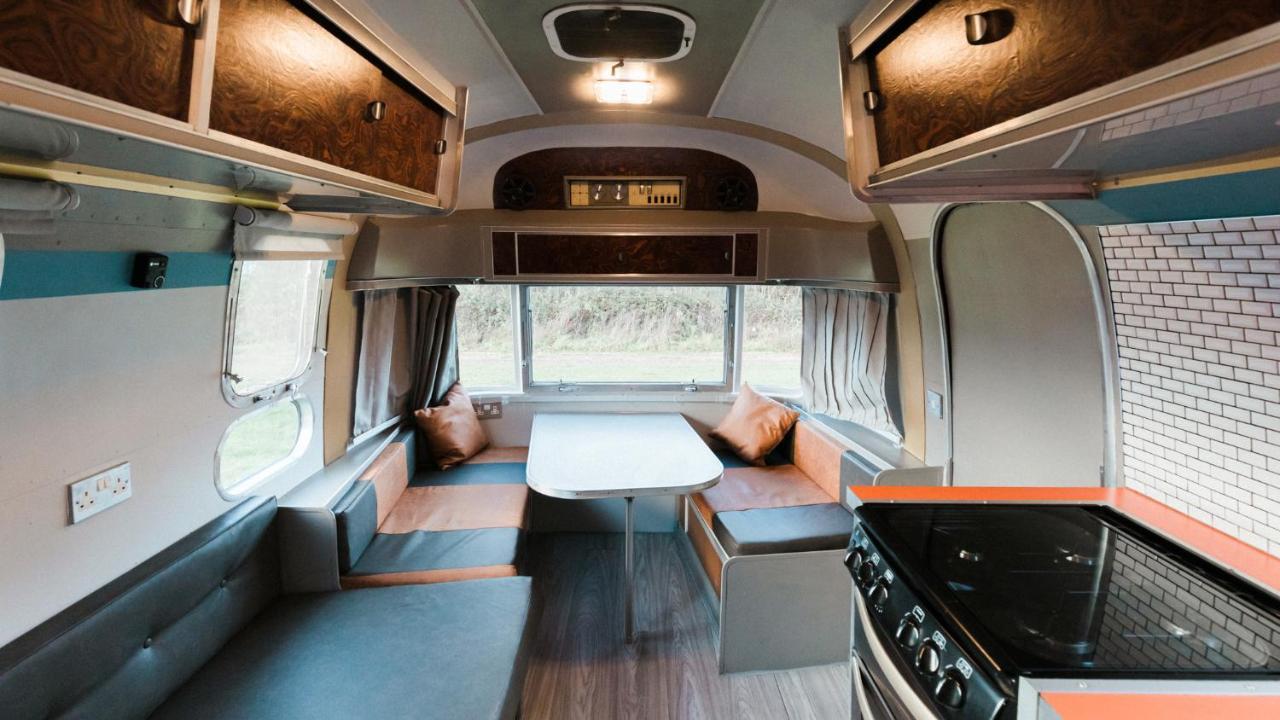 Silver Airstream Glamping & Rental Чічестер Екстер'єр фото