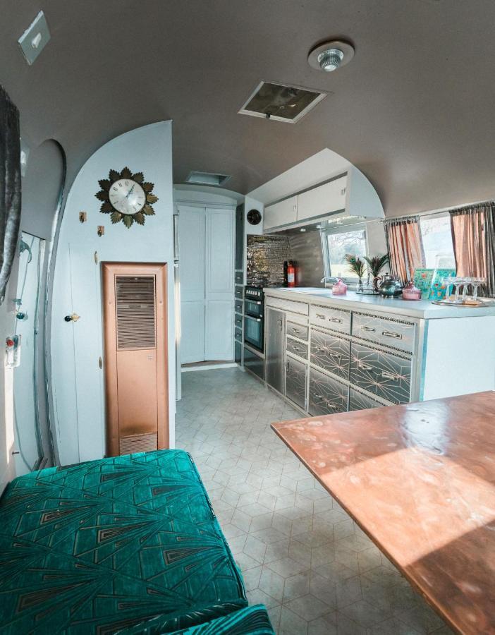 Silver Airstream Glamping & Rental Чічестер Екстер'єр фото