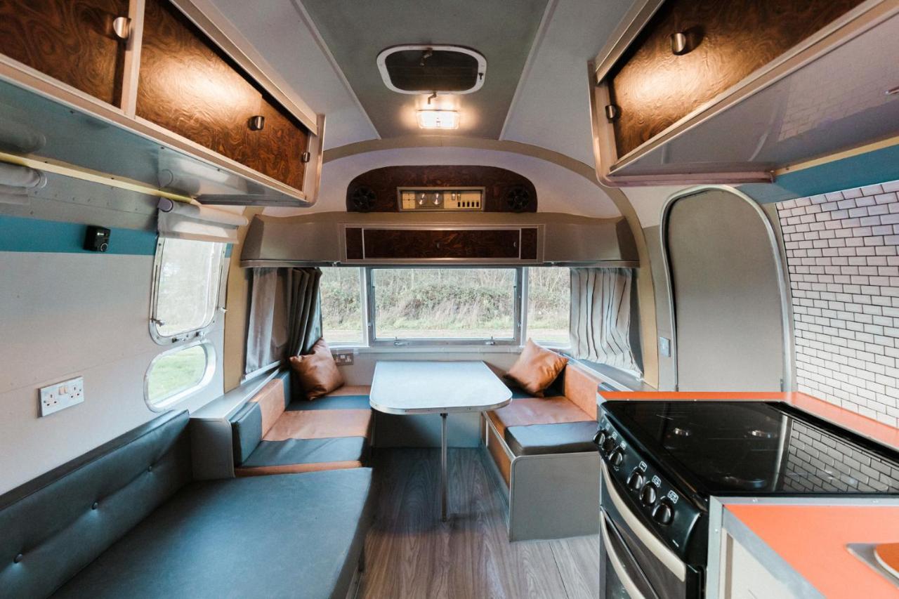 Silver Airstream Glamping & Rental Чічестер Екстер'єр фото